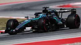 Russell in pole su Hamilton e Antonelli a Barcellona, Leclerc 10°