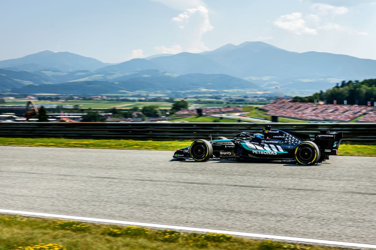 In Austria vince Russell davanti a Verstappen e Antonelli In Austria vince Russell davanti a Verstappen e Antonelli