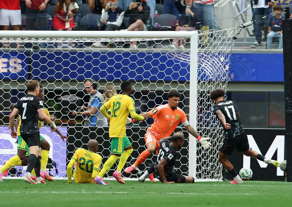 Eustaquio-gol al 92°, il Canada batte il Sudafrica e vola agli ottavi Eustaquio-gol al 92°, il Canada batte il Sudafrica e vola agli ottavi