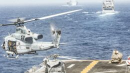 Iran, Usa abbattono droni iraniani a Hormuz. Teheran: “Accordo mai così vicino”
