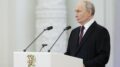 Putin contro Nato e Ue: “Minaccia russa scusa per giustificare aumento spese militari”