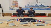 Arrestati due marocchini, un 42enne incensurato, regolare in Italia e residente in provincia di Venezia, e un 37enne irregolare con precedenti per reati in materia di immigrazione clandestina, per detenzione ai fini di spaccio di stupefacenti