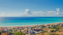 Al mare e al lago in aumento i prezzi delle case