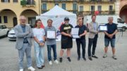 LA CONSEGNA DELLE TARGHE ALLE MIGLIORI BANCARELLE
