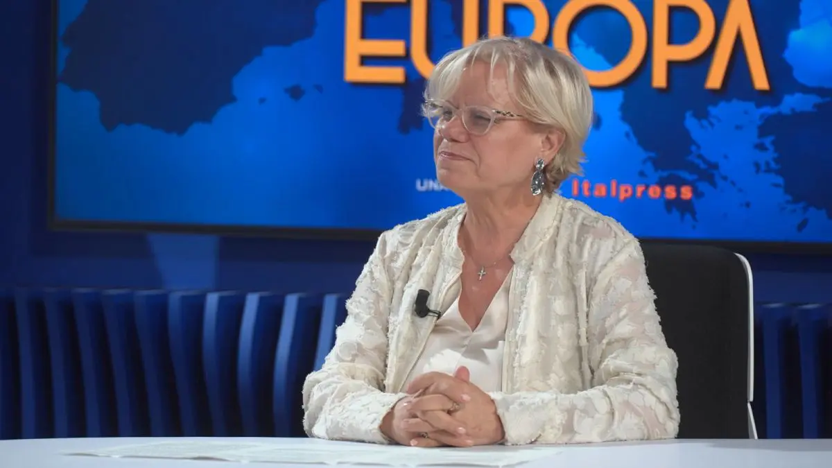 Ue, Capone “L’Europa sia al fianco dei giovani per il diritto di restare” Ue, Capone “L’Europa sia al fianco dei giovani per il diritto di restare”