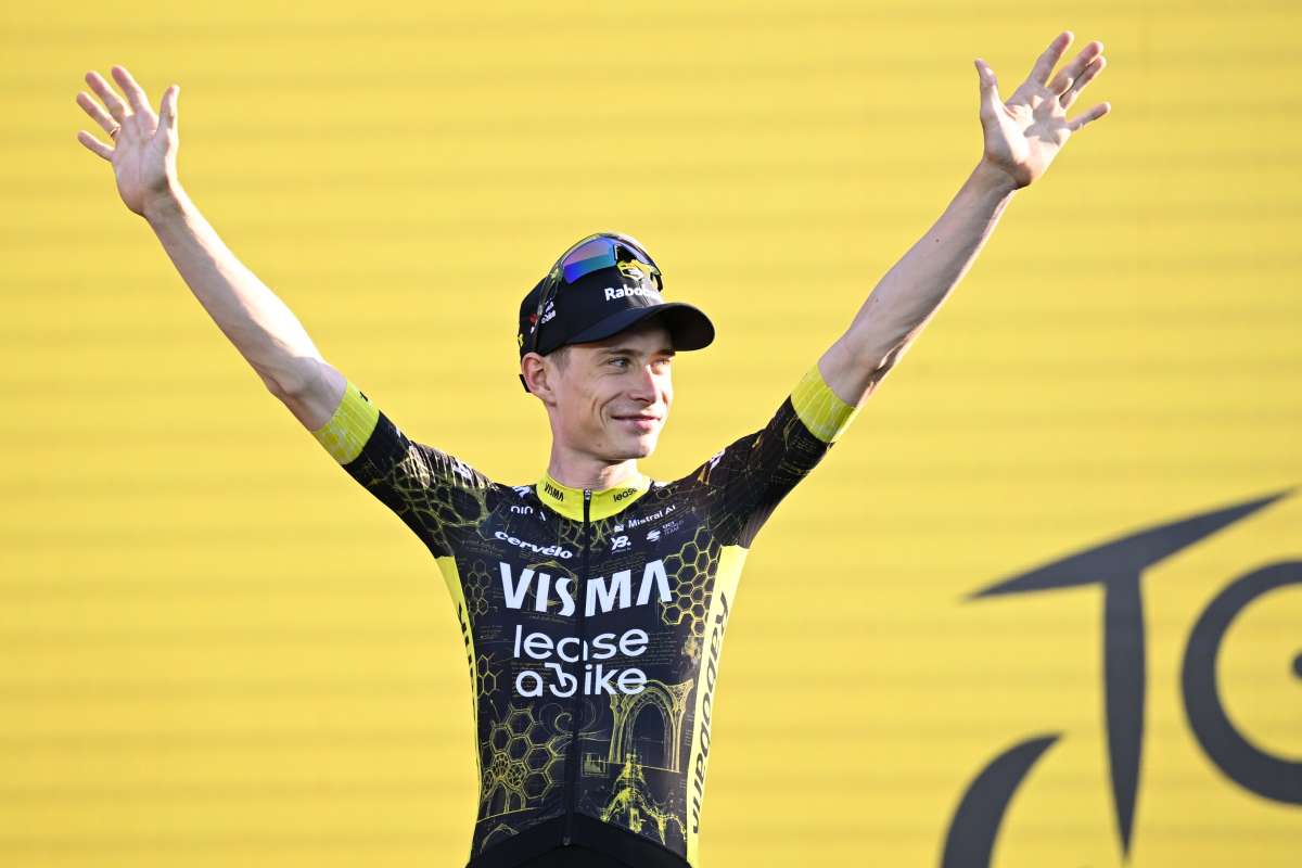 Cronosquadre alla Visma, Vingegaard prima maglia gialla del Tour Cronosquadre alla Visma, Vingegaard prima maglia gialla del Tour