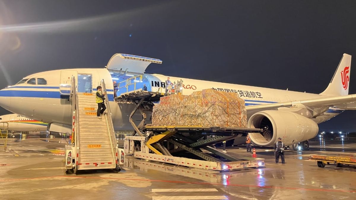 Cina, aperte 92 nuove rotte aeree cargo internazionali nel primo semestre Cina, aperte 92 nuove rotte aeree cargo internazionali nel primo semestre