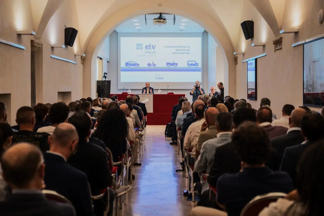 Al via il Regolamento UE per i veicoli fuori uso, debutta il consorzio ELV Italia Al via il Regolamento UE per i veicoli fuori uso, debutta il consorzio ELV Italia