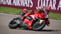 Marc Marquez in pole al Sachsenring, caduta per Bezzecchi