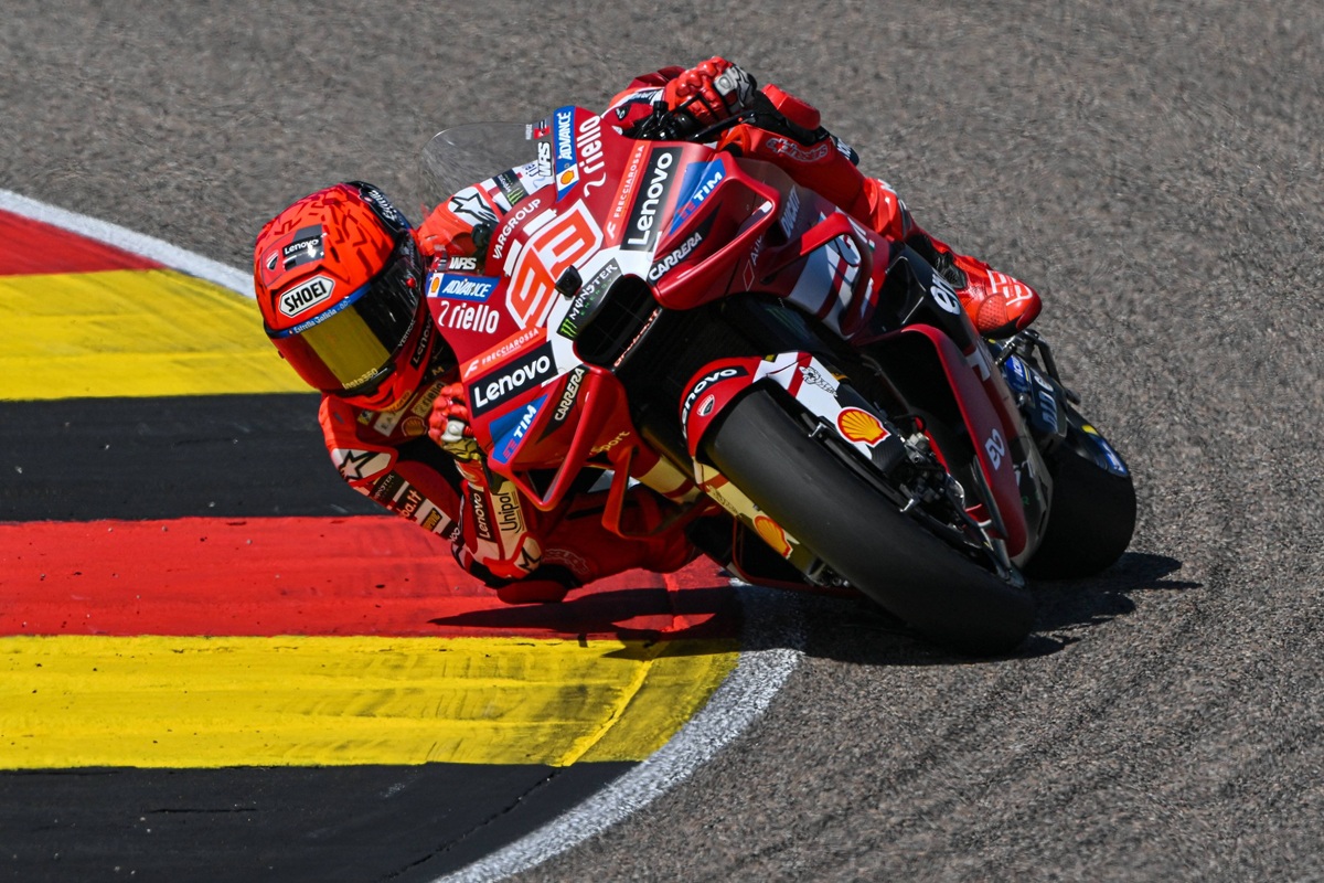 Marc Marquez vince il Gp di Germania davanti ad Ogura, Martin quinto Marc Marquez vince il Gp di Germania davanti ad Ogura, Martin quinto