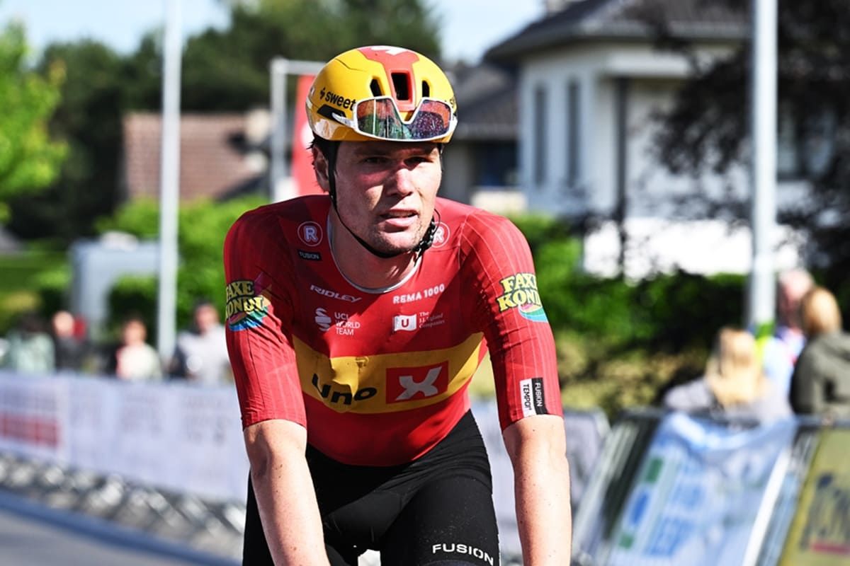Waerenskjold vince in volata 11^ tappa al Tour, Pogacar resta in giallo Waerenskjold vince in volata 11^ tappa al Tour, Pogacar resta in giallo