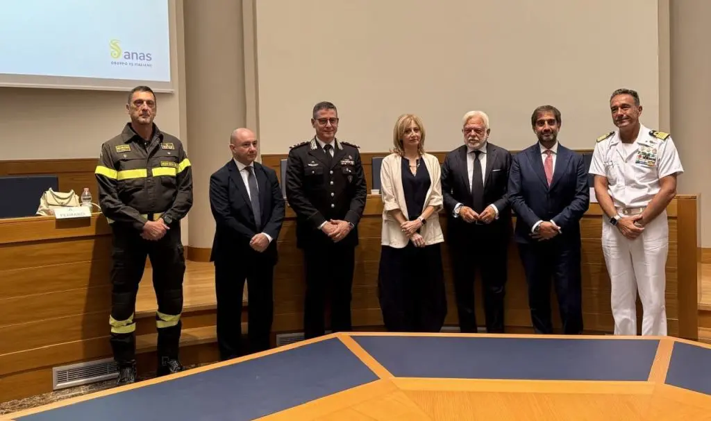 Scatta il piano “Estate sicura 2026” di Anas, sospesi 1.175 cantieri Scatta il piano “Estate sicura 2026” di Anas, sospesi 1.175 cantieri