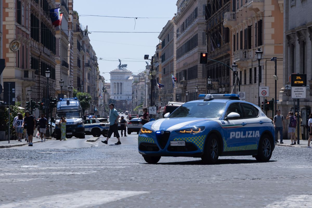 Sicurezza, maxi-operazione contro baby gang in 44 province, 539 arresti Sicurezza, maxi-operazione contro baby gang in 44 province, 539 arresti