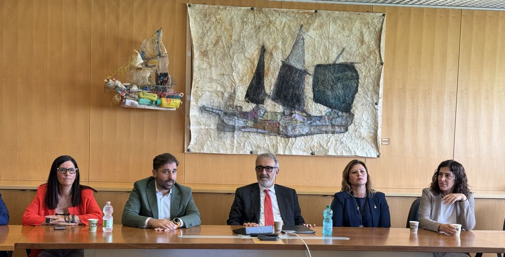 Alfasigma rafforza il polo produttivo di Pomezia, piano di investimenti da 40 mln Alfasigma rafforza il polo produttivo di Pomezia, piano di investimenti da 40 mln