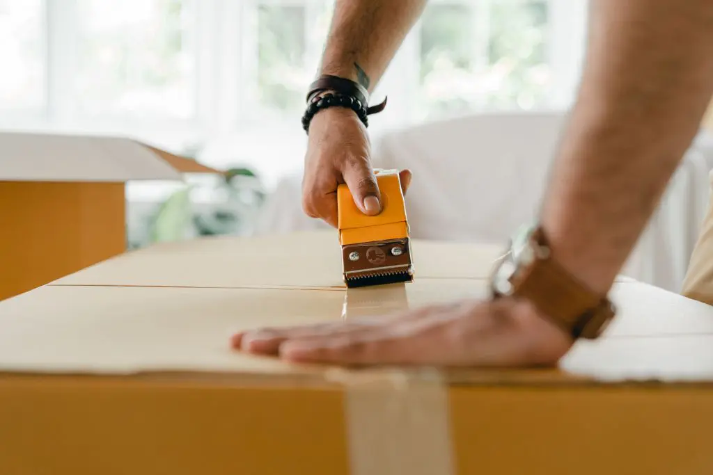 Trasloco senza stress, il decluttering è il primo passo Trasloco senza stress, il decluttering è il primo passo