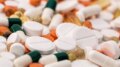 Farmaci, l’ipotesi di revisione del prontuario preoccupa la filiera e la politica