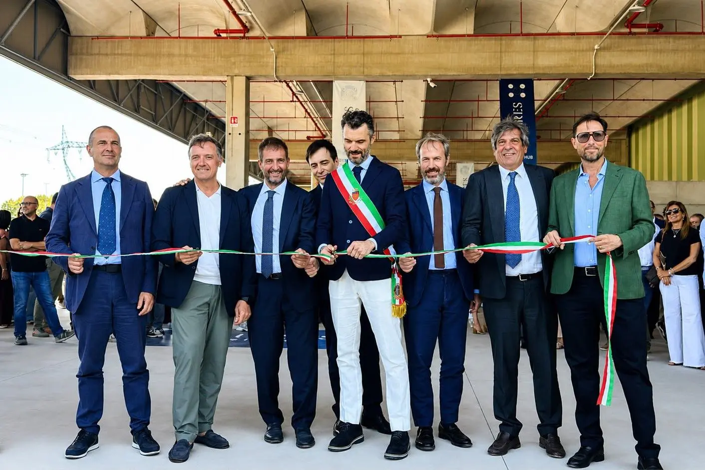 A Prato nasce il Textile Hub per il recupero delle fibre tessili A Prato nasce il Textile Hub per il recupero delle fibre tessili