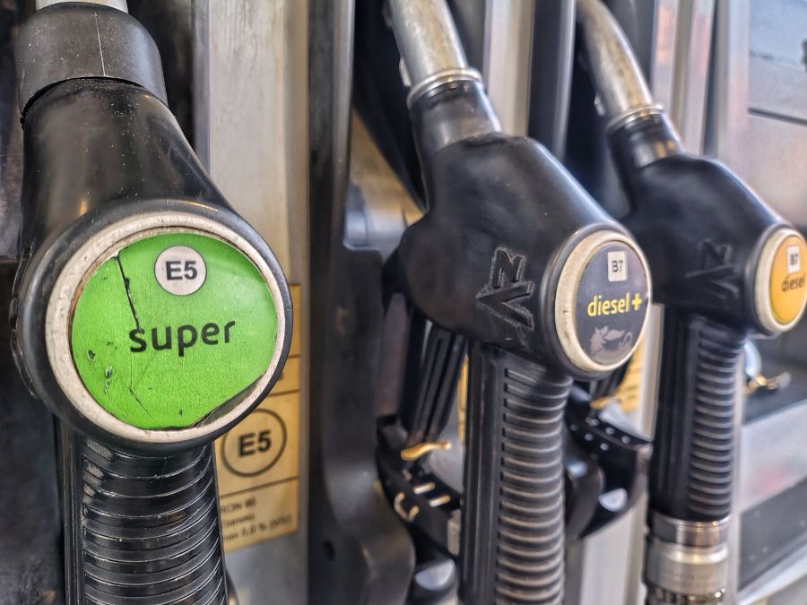 Via libera alla riforma della rete carburanti, Urso “Svolta storica” Via libera alla riforma della rete carburanti, Urso “Svolta storica”