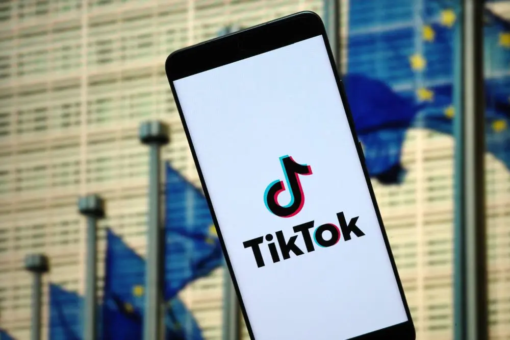 Per Bruxelles gli account TikTok non tutelano i minori Per Bruxelles gli account TikTok non tutelano i minori