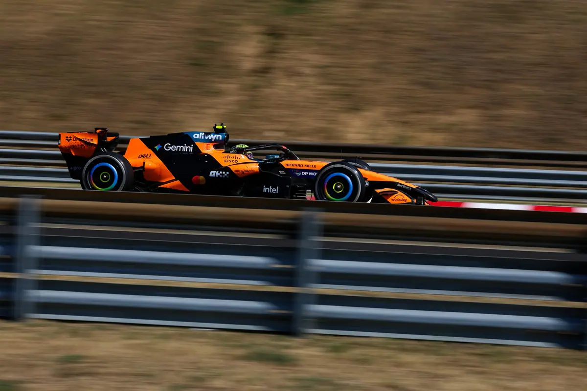 Norris vince in Ungheria davanti a Verstappen e Antonelli Norris vince in Ungheria davanti a Verstappen e Antonelli