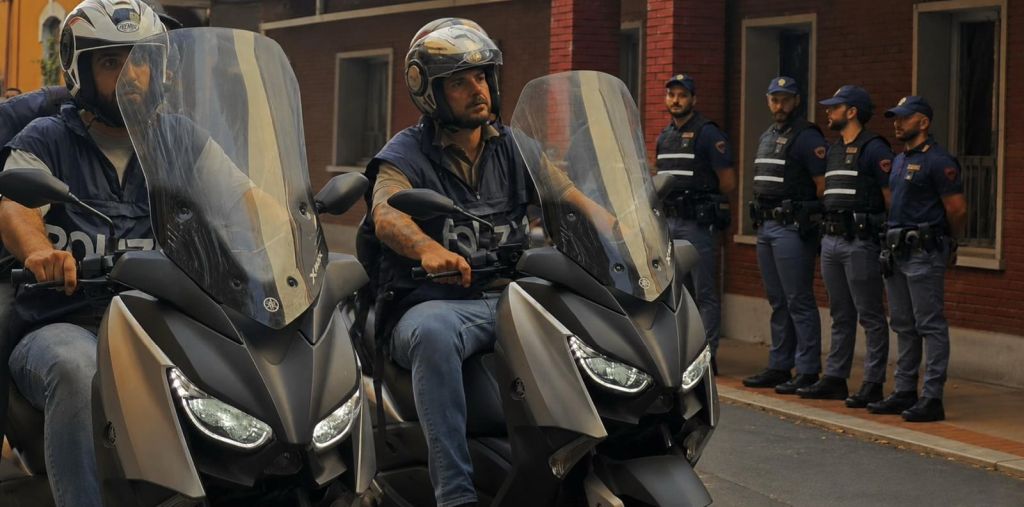 Due ricercati internazionali catturati dalla Polizia di Stato a Roma Due ricercati internazionali catturati dalla Polizia di Stato a Roma