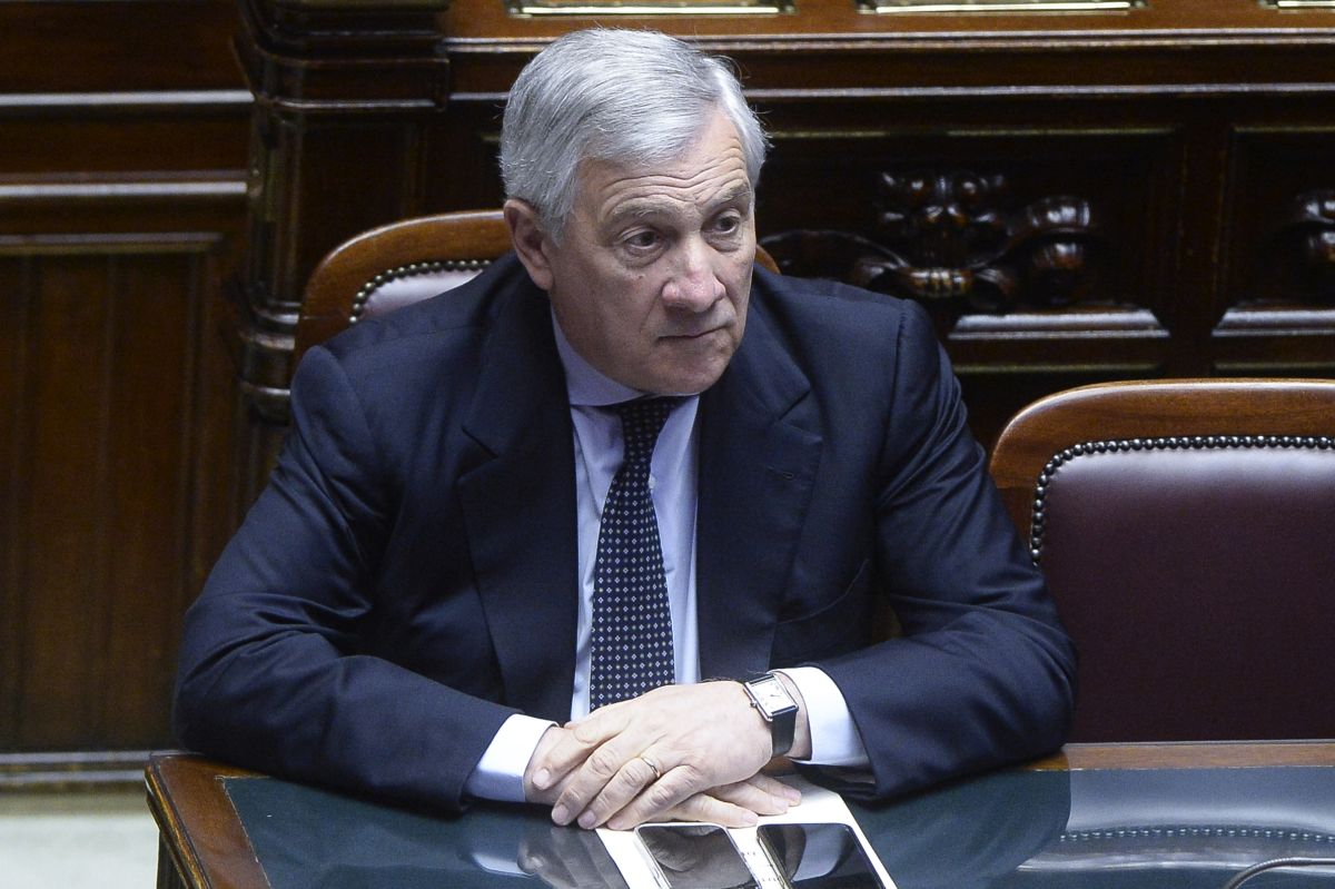 Nato, Tajani “Trovare convergenze tra europei e americani a tutela della libertà” Nato, Tajani “Trovare convergenze tra europei e americani a tutela della libertà”