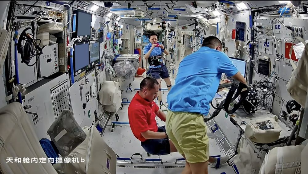 La Shenzhou-23 in orbita da 60 giorni, proseguono gli esperimenti scientifici La Shenzhou-23 in orbita da 60 giorni, proseguono gli esperimenti scientifici