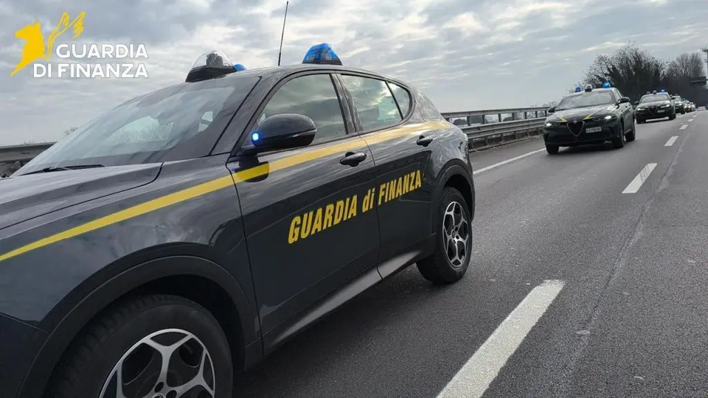 Estorsioni e truffe ad anziani in tutta Italia, sgominata organizzazione Estorsioni e truffe ad anziani in tutta Italia, sgominata organizzazione
