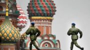 Ucraina, allarme intelligence: Russia vuole uccidere dirigenti aziende difesa europee