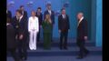 Meloni al vertice Nato, la premier nella foto di gruppo e l’arrivo di Trump