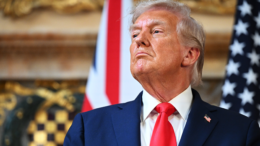 Iran, Trump: “Se mi uccidono ho lasciato istruzioni, colpirli con una potenza mai vista” – Diretta