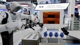 Cina, il settore IA cresce del 40% nel 2025