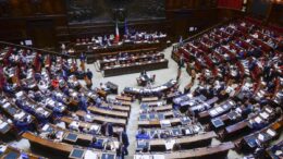 Delmastro, Camera non autorizza l’uso delle chat, voto a scrutinio segreto