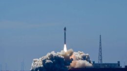 Cina, lanciati dal mare due satelliti iperspettrali nello Shandong