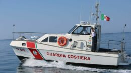 Undici cadaveri in mare segnalati al largo coste libiche