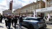 Veicoli cinesi a nuova energia guadagnano terreno in Italia
