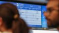 Accompagna il figlio in aeroporto, paga la sosta ma riceve… 200 euro di multa