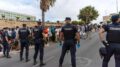 Nuovi scontri a Ceuta tra migranti e polizia, agenti sparano in aria per disperdere folla