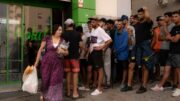 Ceuta, viaggio tra i migranti che provano a restare: “Ci avevano detto che la frontiera era aperta…”