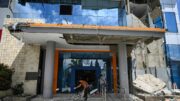Terremoto in Indonesia, almeno 51 morti e migliaia di sfollati. Sull’isola di Flores circa 700 italiani