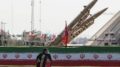  Stretto di Hormuz, Iran non arretra. Trump: “Sono negoziatori subdoli e disonesti”