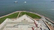 New York, barca si ribalta a Liberty Island: morti una donna e un neonato