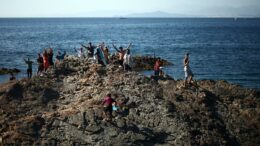 Crisi Ceuta, Piantedosi: “Controlli alla frontiera non sono contro la Spagna. Basta tabù, hub rimpatri in Paesi terzi”