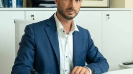 Il fiscalista Scandaletti, come gestire il costo del lavoro delle aziende horeca durante l’estate e salvare i bilanci
