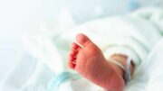 Diventa mamma a 62 anni: “La mia famiglia non ci credeva”