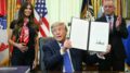 Trump cambia le ‘regole’ per i vaccini dei bambini: “Ora tassi elevati di autismo”
