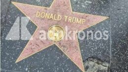Trump, la stella a Hollywood è ‘rotta’. E c’è un insulto all’Ice