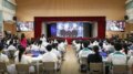Cina, studenti a lezione di aerospazio con l’equipaggio della Shenzhou-23