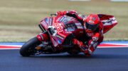 Marc Marquez vince la Sprint a Misano, preceduti Bezzecchi e Martin