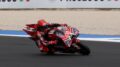 Marc Marquez trionfa al Gp di San Marino, Bezzecchi subito out